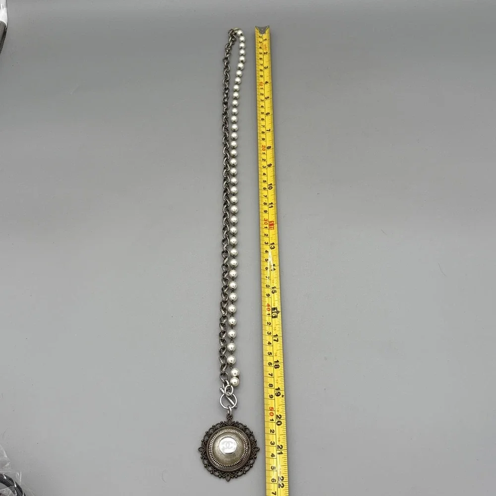 Vintage Faux Pearl Ornate‎ Statement Necklace Medallion Y2K Ornate Silver tone